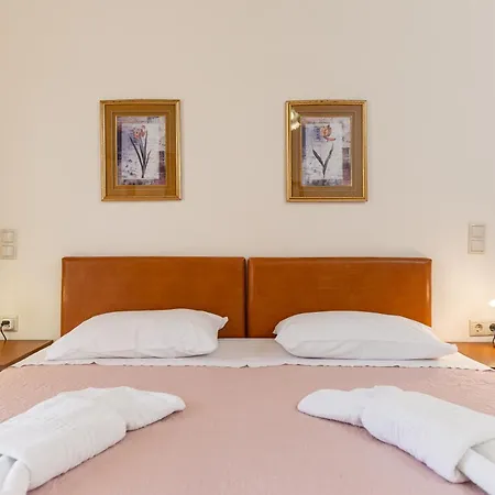 Anthi Naxos Apartahotel