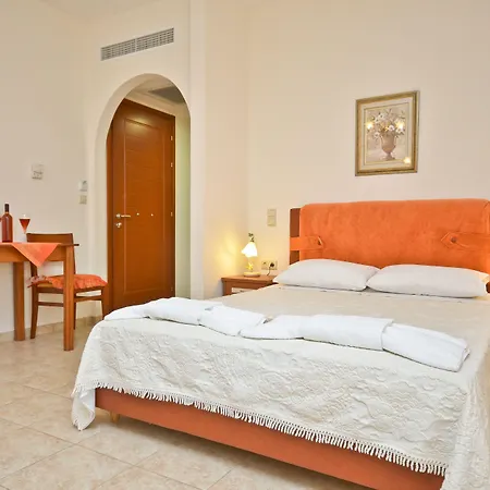 Anthi Naxos Apartahotel 3*