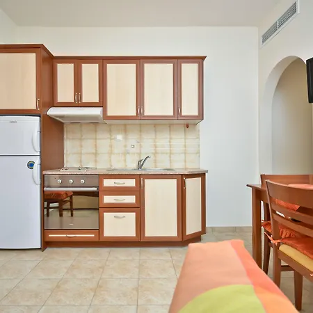 Apartahotel Anthi Naxos 3*