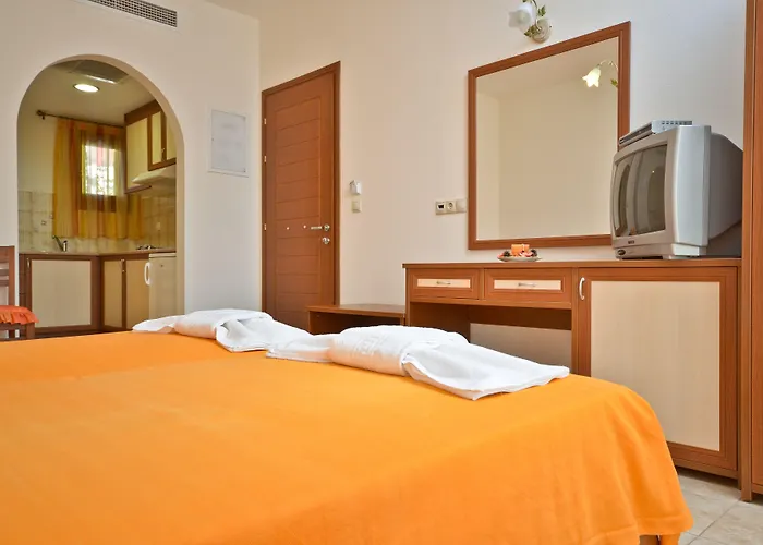 Anthi Naxos Aparthotel 3*