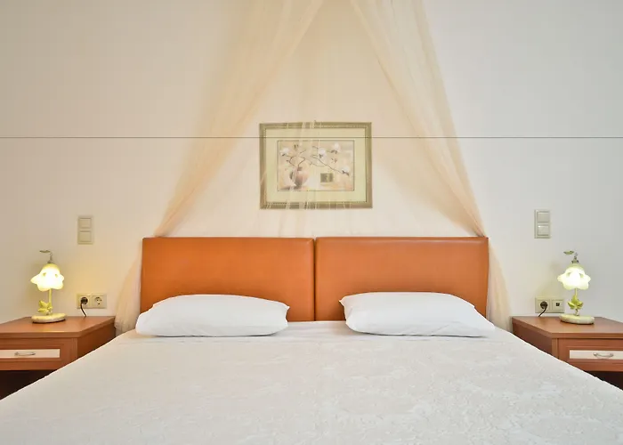 Aparthotel Anthi Naxos 3*