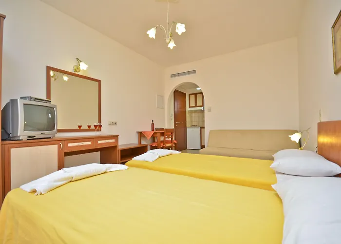 Aparthotel Anthi Naxos 3*