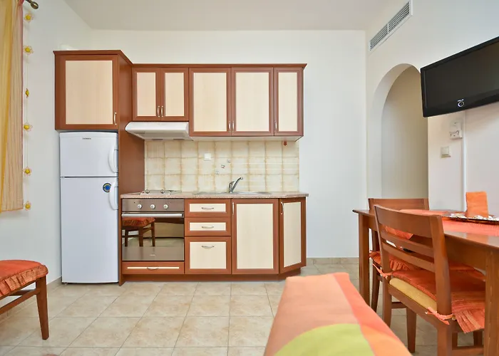 Aparthotel Anthi Naxos 3*